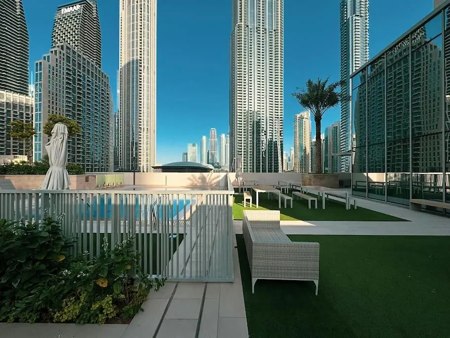 Lux Apartment In Downtown I Walk To Dubai Mall 0*,  United Arab Emirates