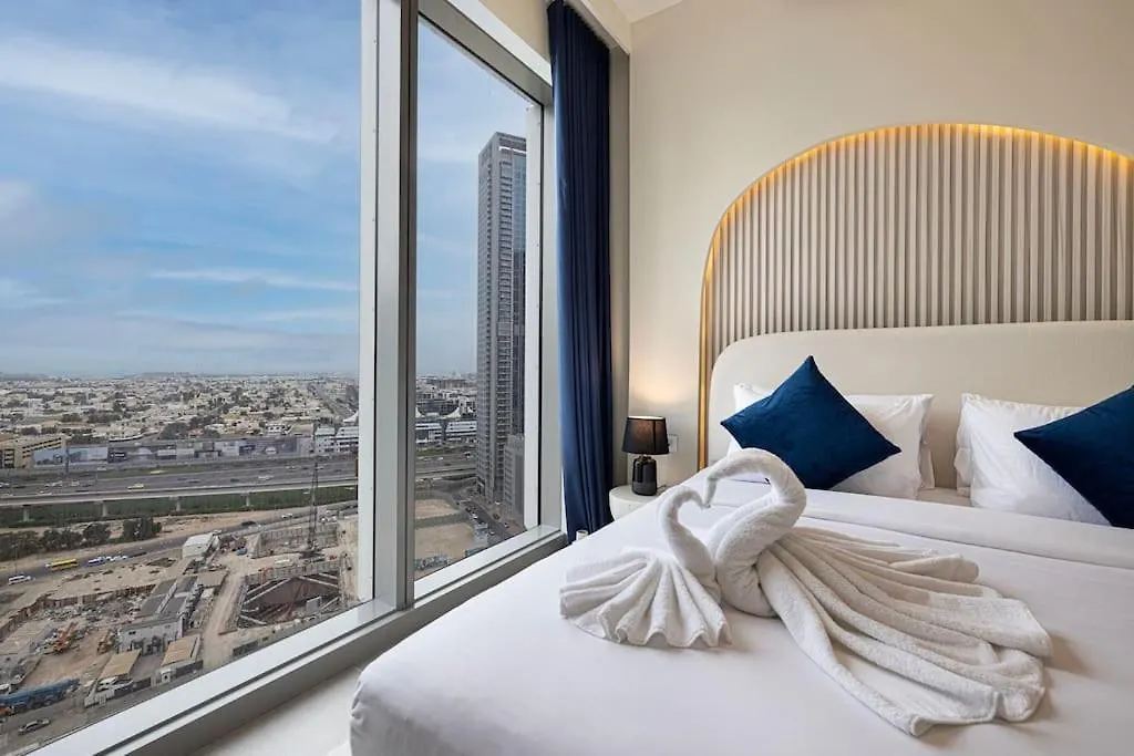 Lux Apartment In Downtown I Walk To Dubai Mall 0*,  United Arab Emirates