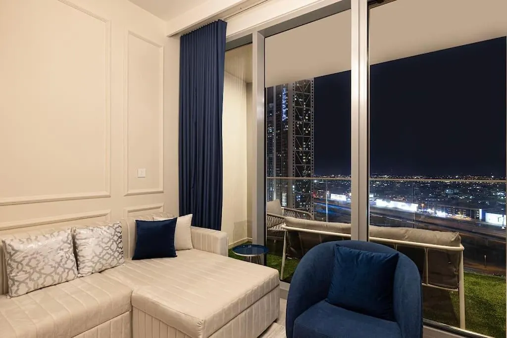 Lux Apartment In Downtown I Walk To Dubai Mall 0*,  United Arab Emirates